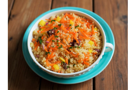 Recette Quinoa tricolore bio servit tiède avec une sauce d’inspiration fusion