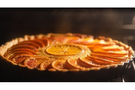 Une tarte aux oranges confite au four